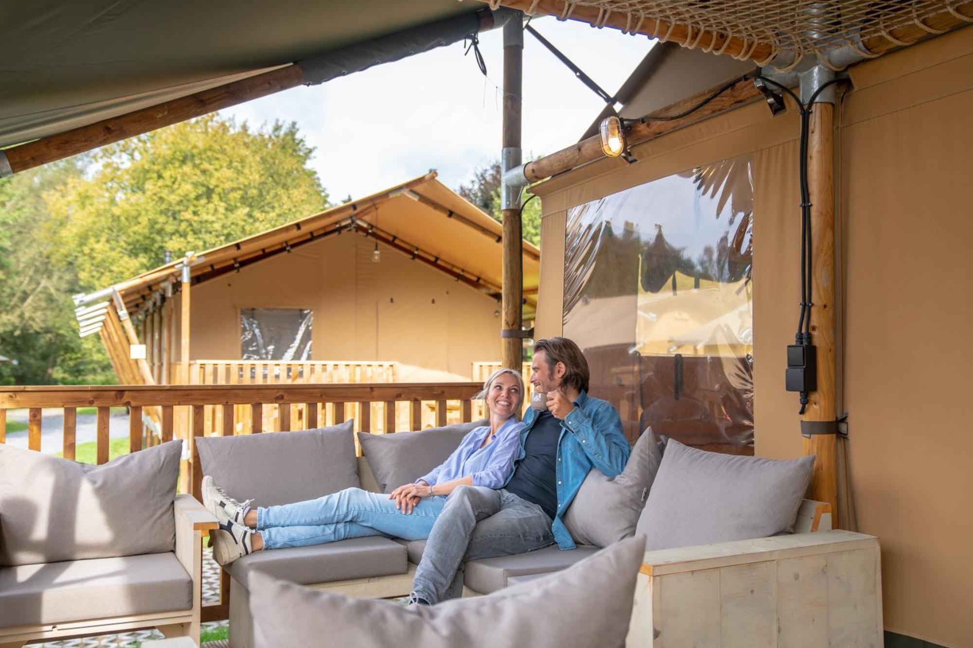 Landal Glamping Neufchâteau Hotel Bagian luar foto