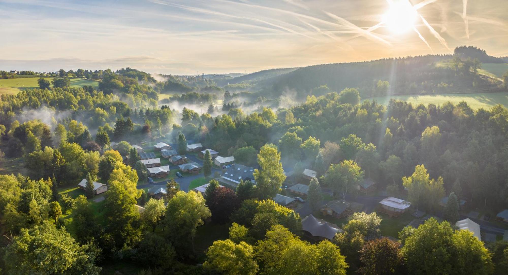 Landal Glamping Neufchâteau Hotel Bagian luar foto