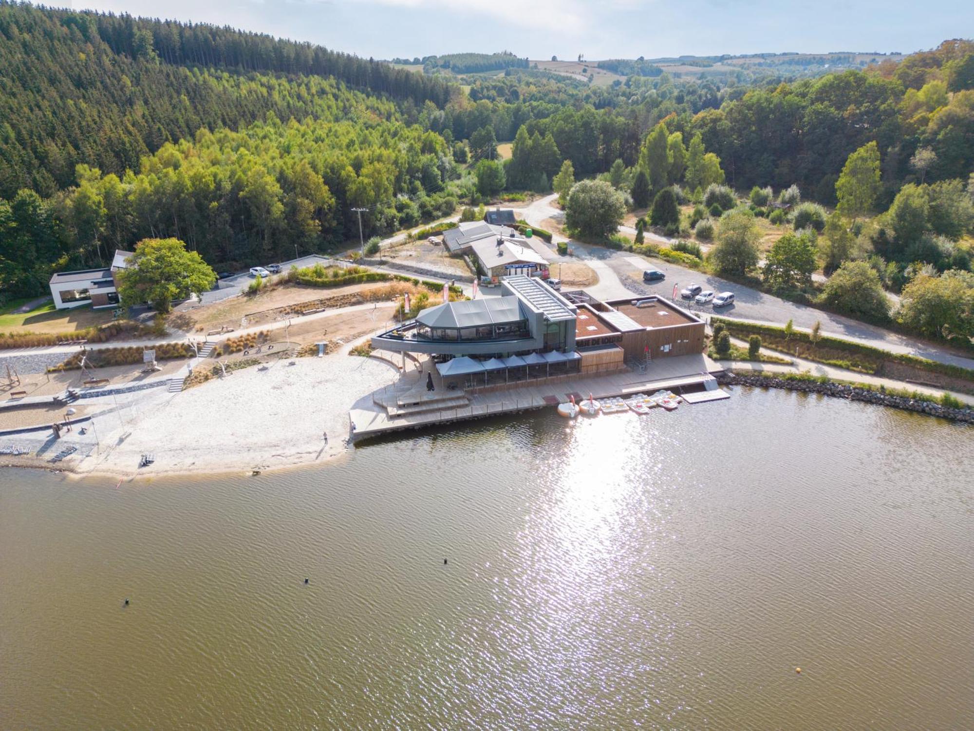 Landal Glamping Neufchâteau Hotel Bagian luar foto