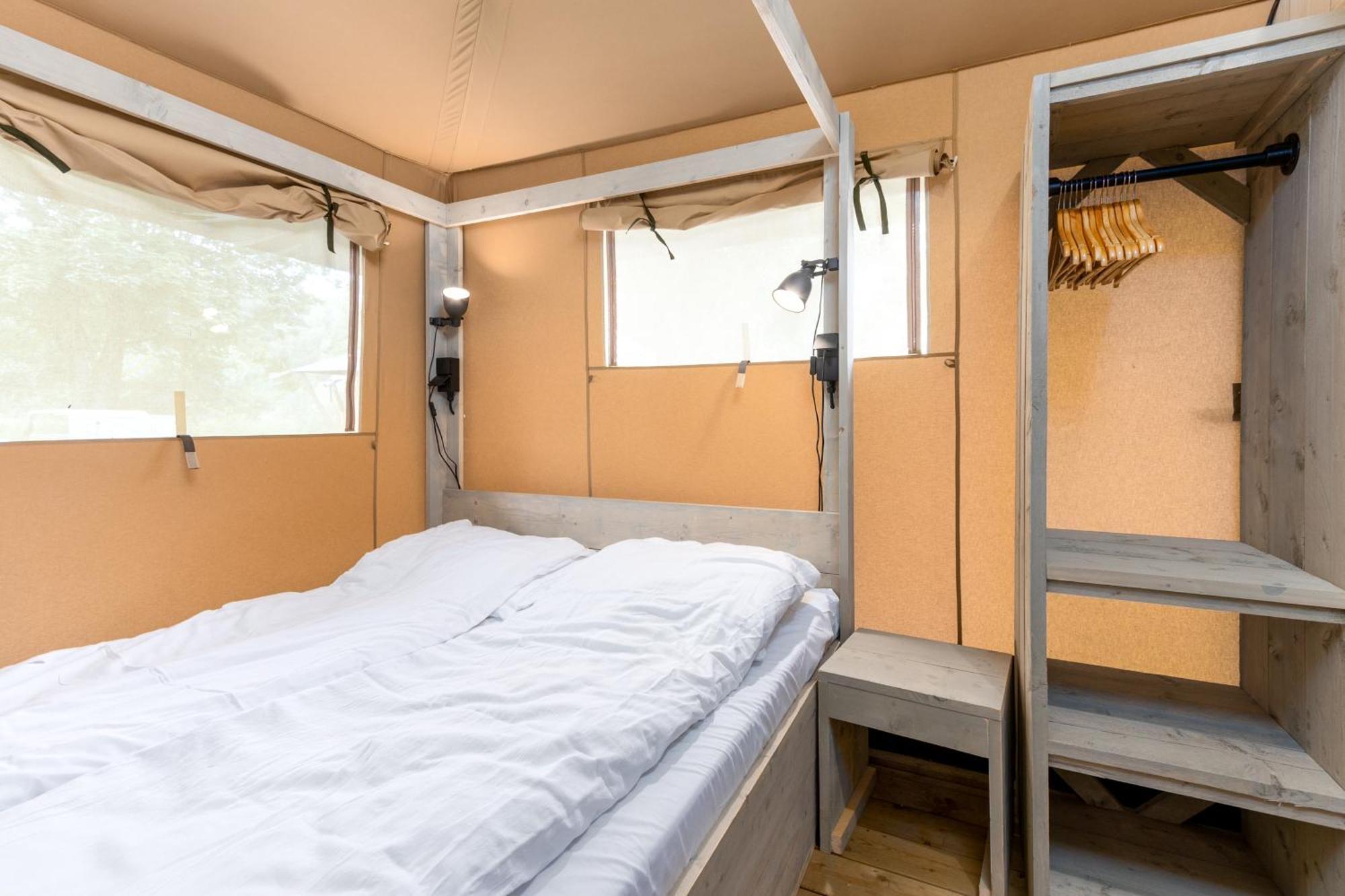 Landal Glamping Neufchâteau Hotel Ruang foto