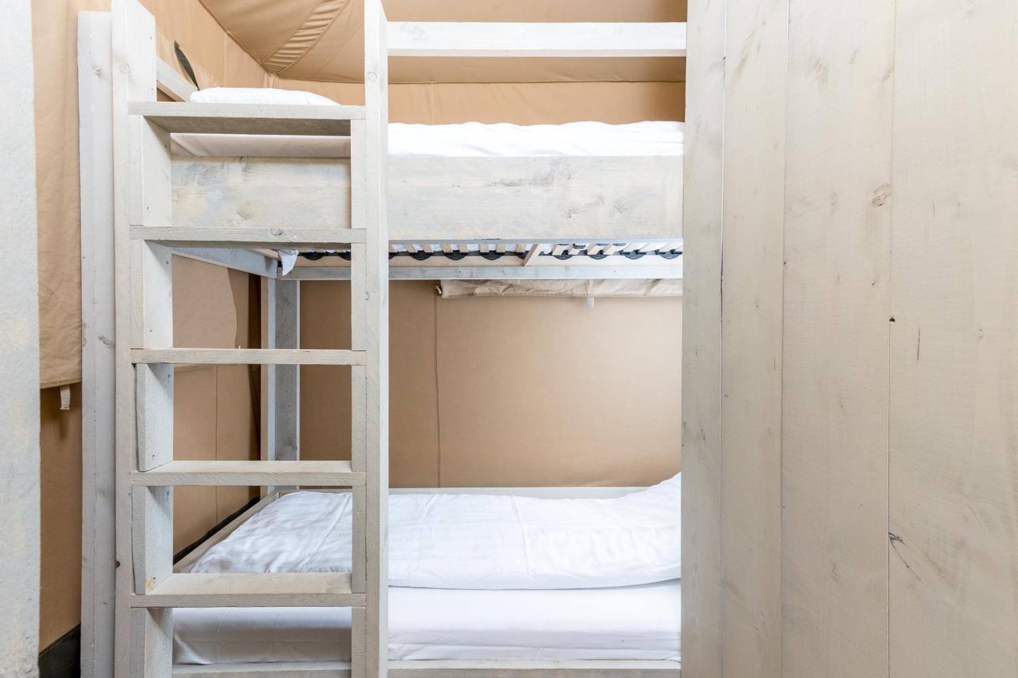Landal Glamping Neufchâteau Hotel Ruang foto
