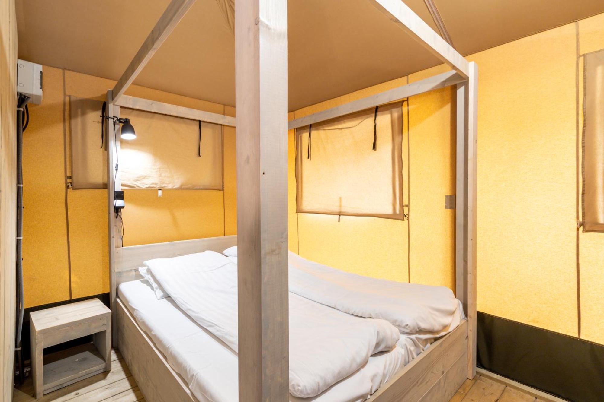 Landal Glamping Neufchâteau Hotel Ruang foto