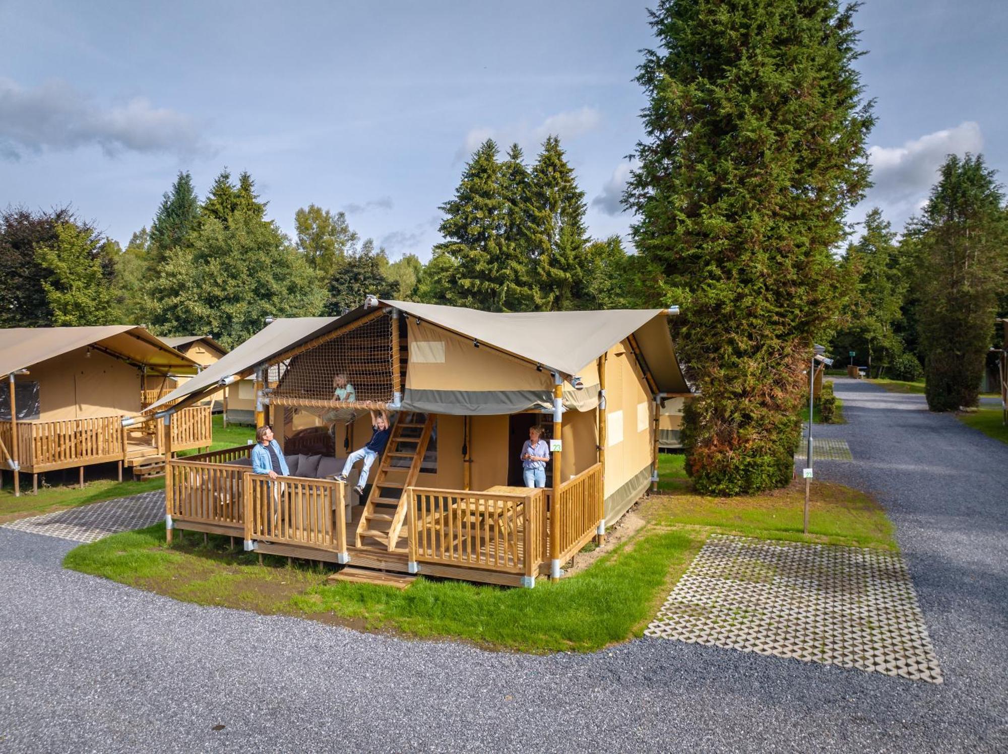 Landal Glamping Neufchâteau Hotel Bagian luar foto